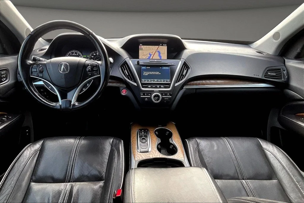 Used 2020  Acura Advance image 9