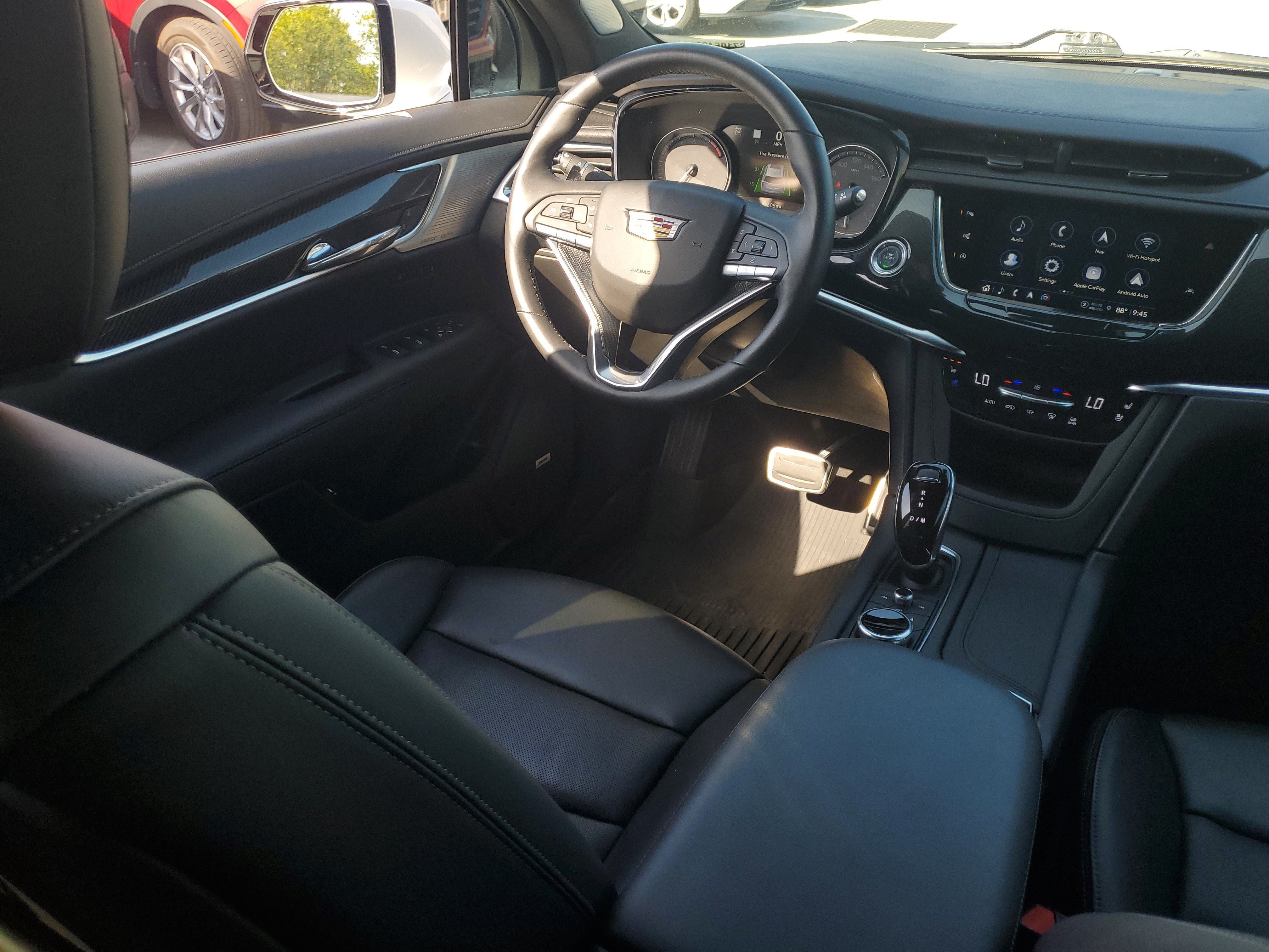 Used 2025 Crystal White Tricoat Cadillac AWD Sport image 19