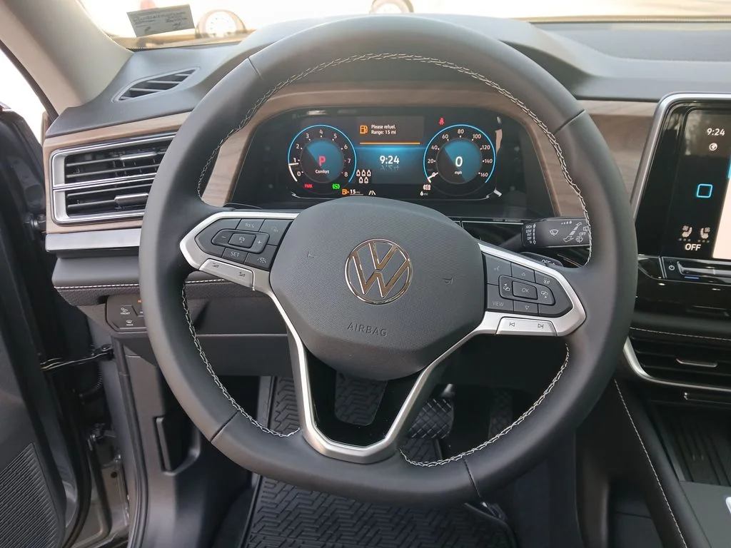 New 2026 Silver Volkswagen 2.0T SE image 14