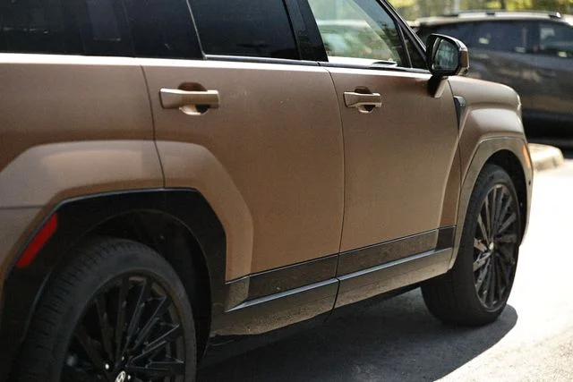 Used 2025 Earthy Brass Matte Hyundai Calligraphy image 8