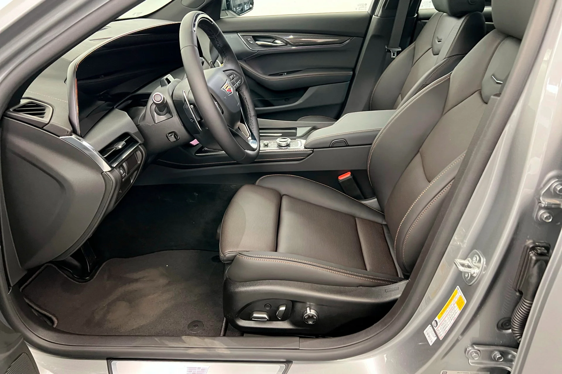 New 2025 Argent Silver Metallic Cadillac Sport image 17