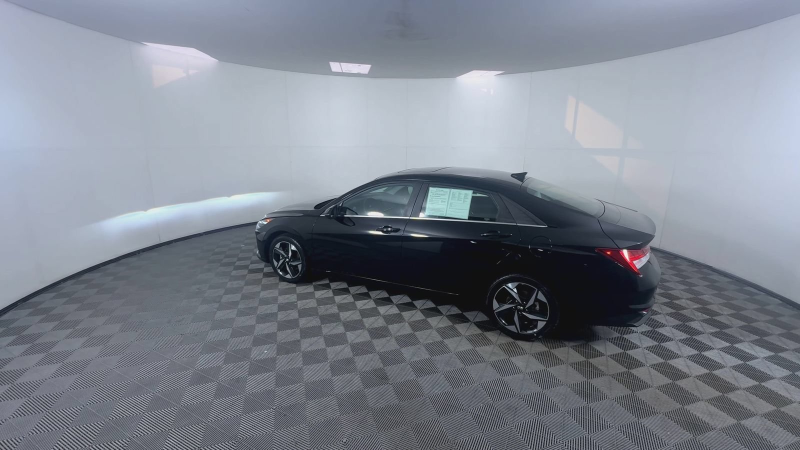 Used 2023 Onyx Black Hyundai Limited image 6