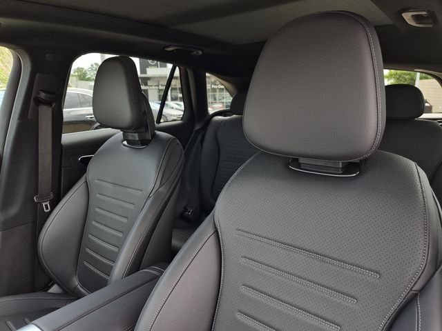 Certified Used 2026 Black Mercedes-Benz GLC 300 image 15