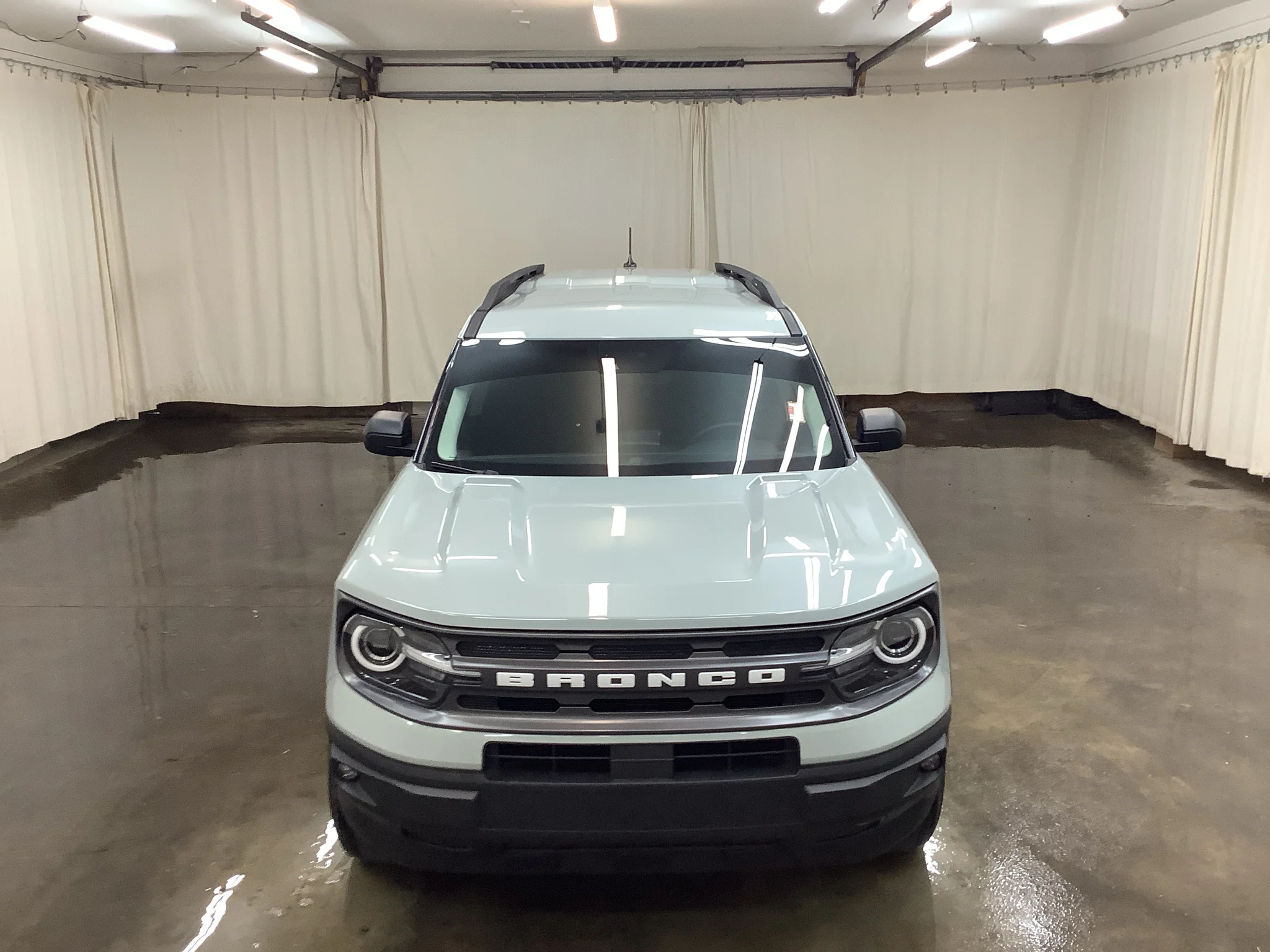 Used 2024 Cactus Gray Ford Big Bend image 2