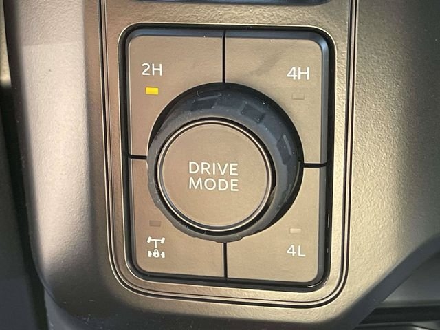 New 2026 Avalanche Ford Platinum image 13