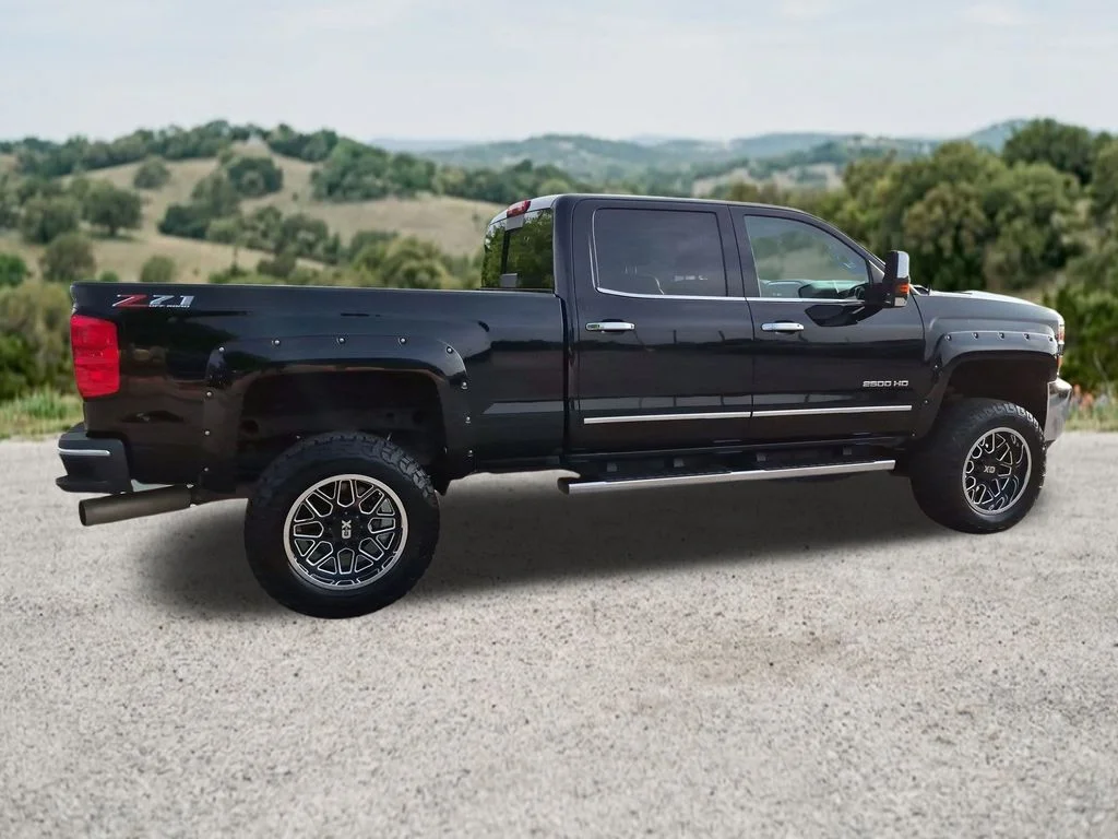 Used 2018 Black Chevrolet LTZ image 11