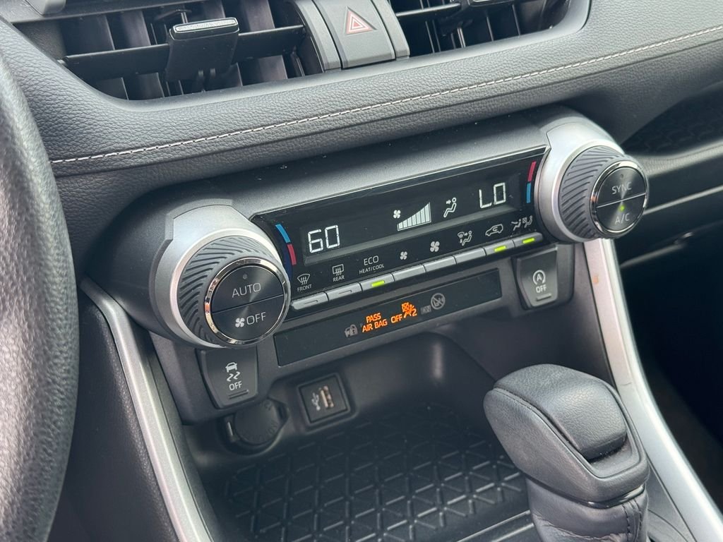 Used 2025 Silver Toyota XLE image 27