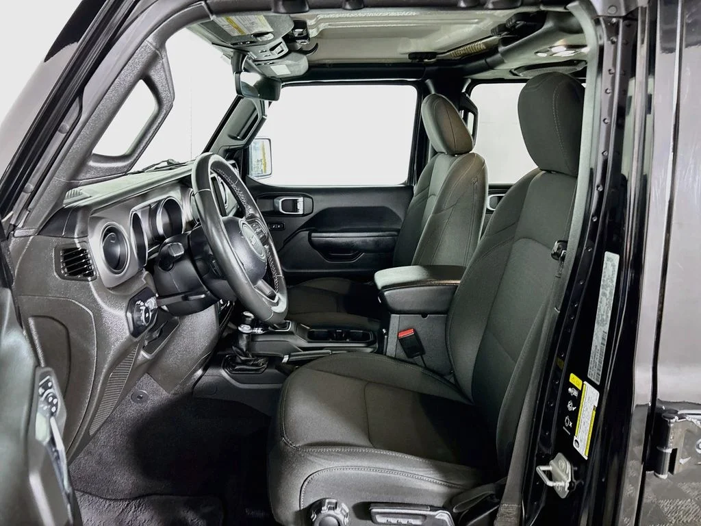 Used 2022 Black Jeep Unlimited Sport S image 11