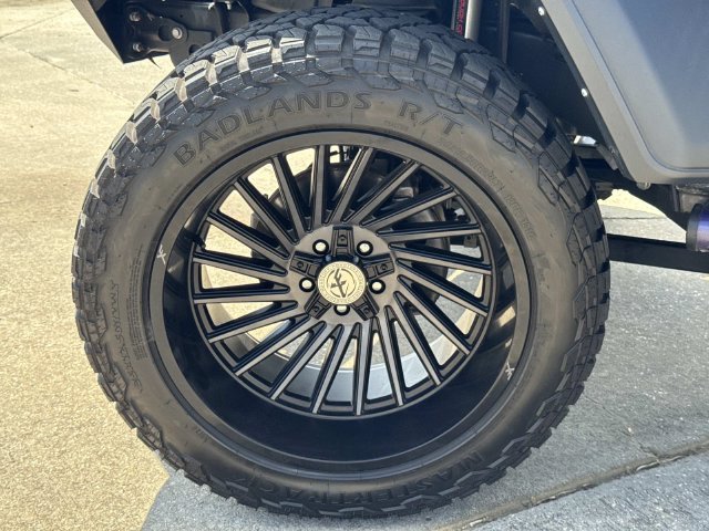 Used 2024 Gray Jeep Sport image 9