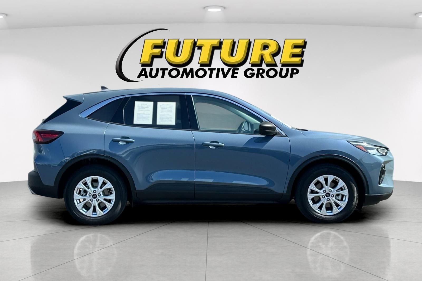 Used 2024 Blue Ford Active image 2
