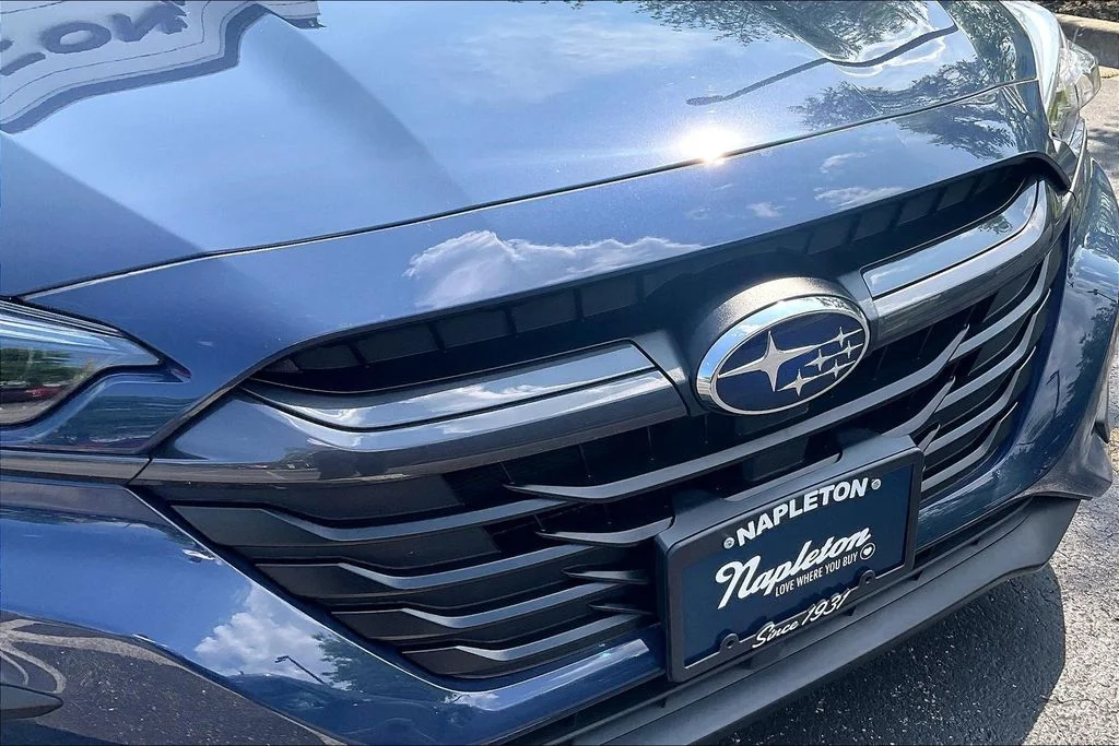 Used 2025 Blue Subaru Premium image 34