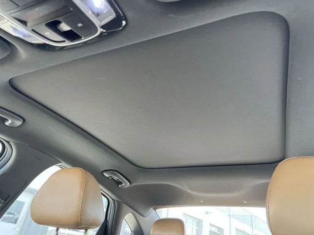 Used 2021 Gray Hyundai Limited image 18