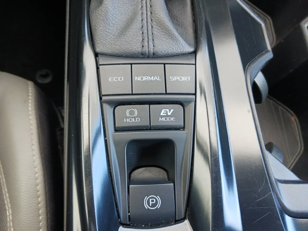 Used 2025 White Toyota SE image 25