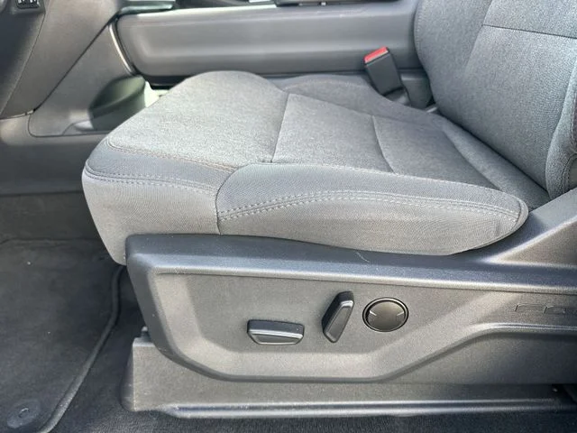 Used 2025 Black Ford Active image 13