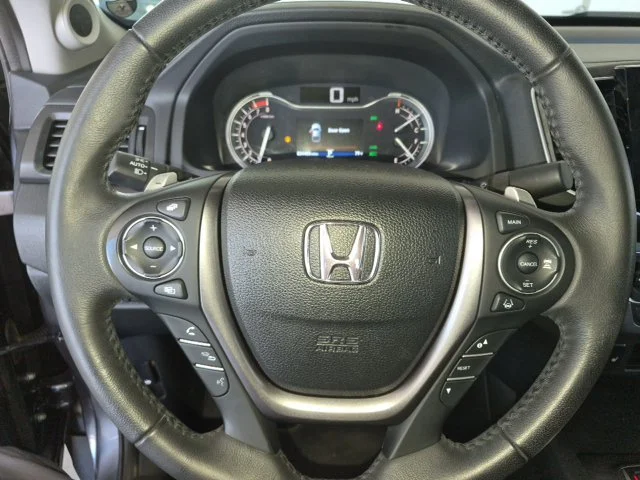 Certified Used 2023 Modern Steel Metallic Honda AWD RTL image 56
