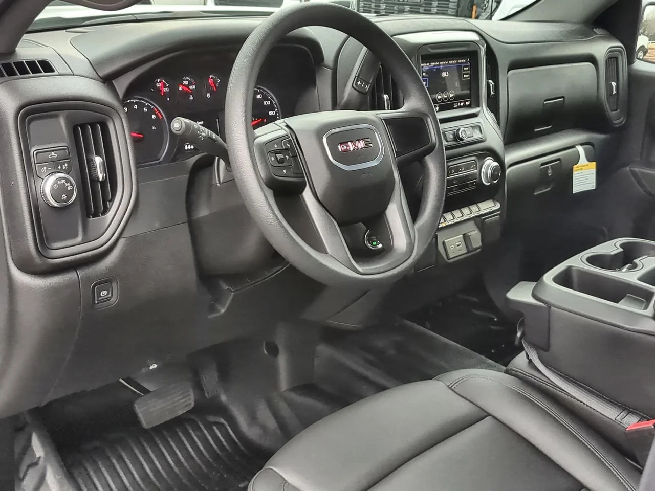 2026 GMC Sierra 1500 Pro - Photo 10