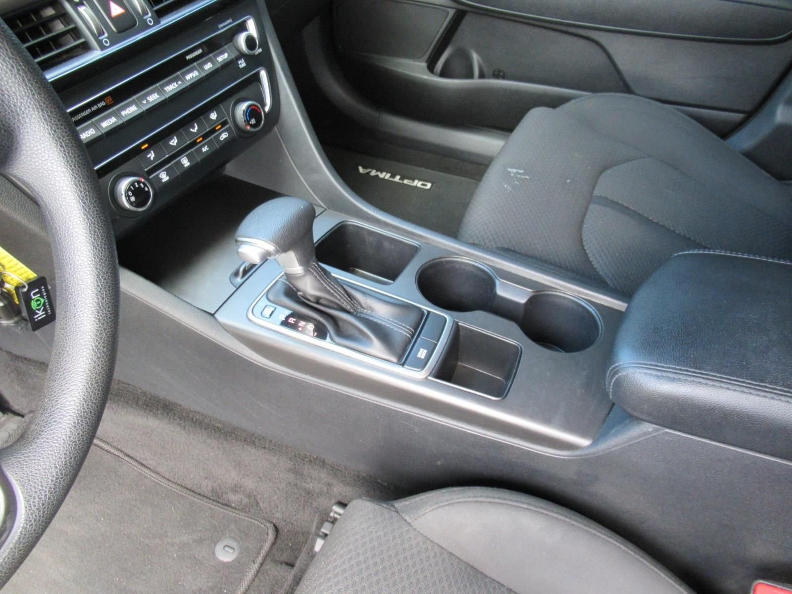 Used 2018 Silver Kia LX image 16