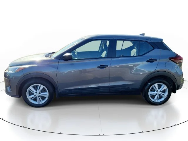 Used 2025 Nissan KICKS PLAY Base with VIN 3N1CP5BV7SL477368 for sale in South Holland, IL