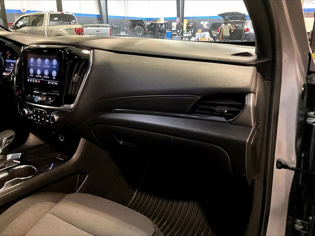 Used 2023 Gray Chevrolet LT image 13