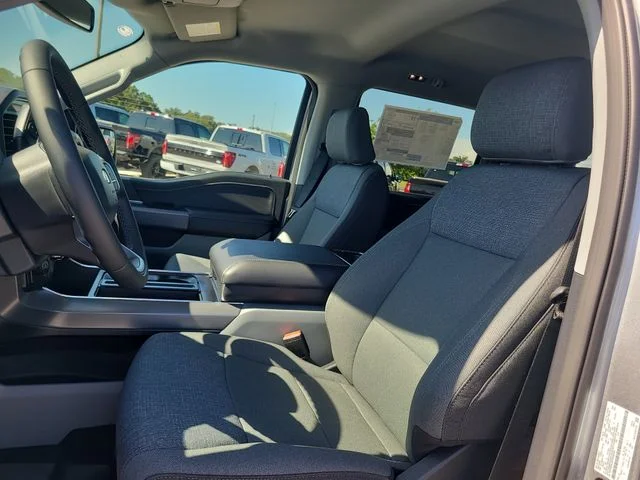 New 2026 Silver Metallic Ford XLT image 19