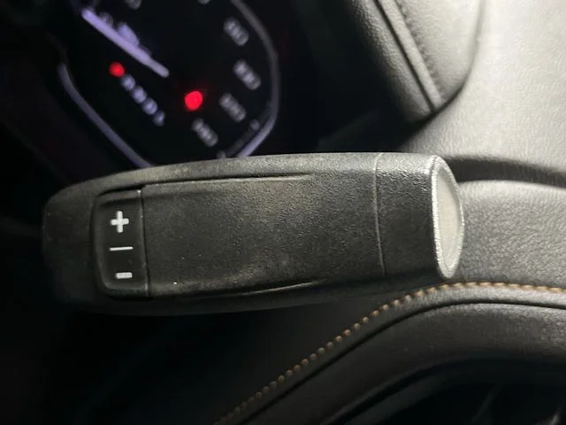 Used 2020 Gray GMC AT4 image 17