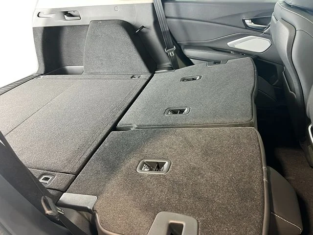 New 2026 Platinum White Pearl Acura Technology Package image 36