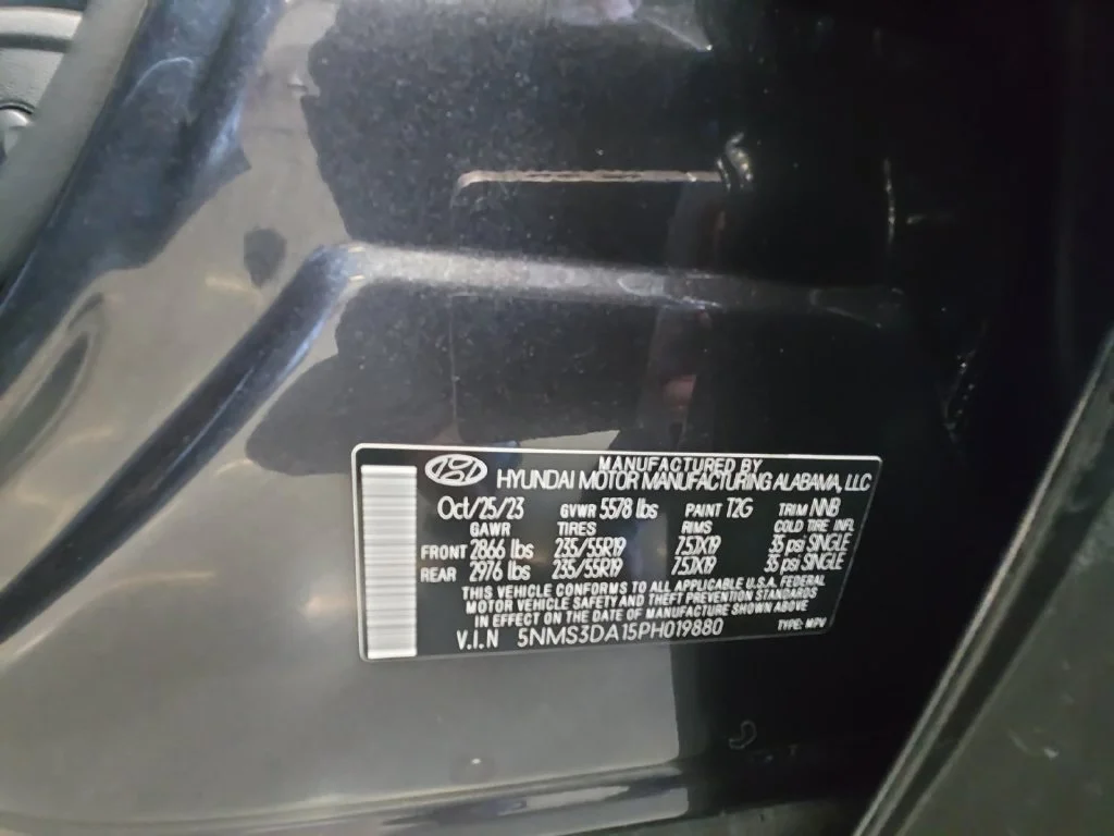 Used 2023 Gray Hyundai SEL Premium image 31