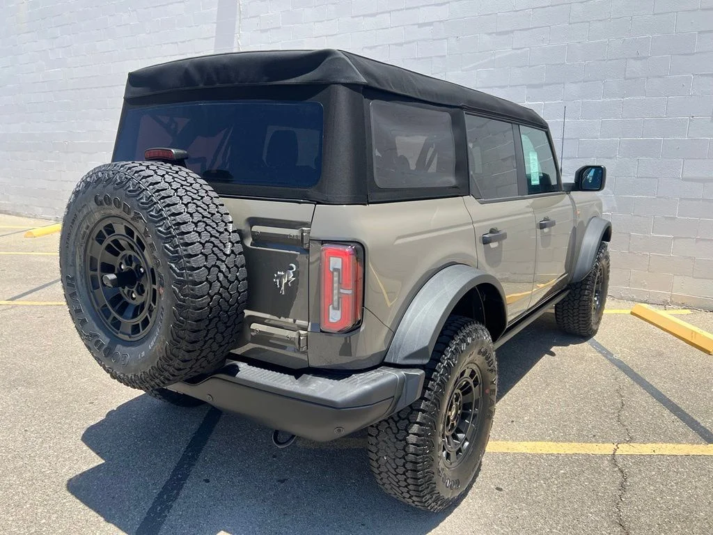New 2026 Marsh Gray Ford Badlands® image 6