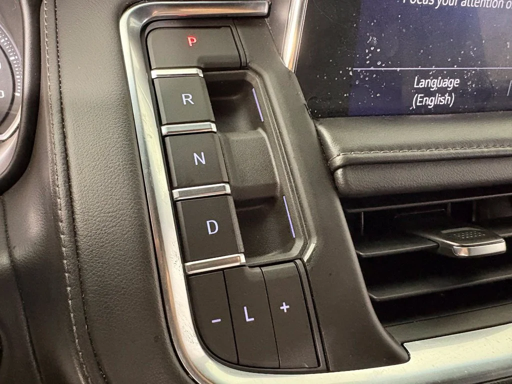 Used 2021 White Chevrolet LS image 34