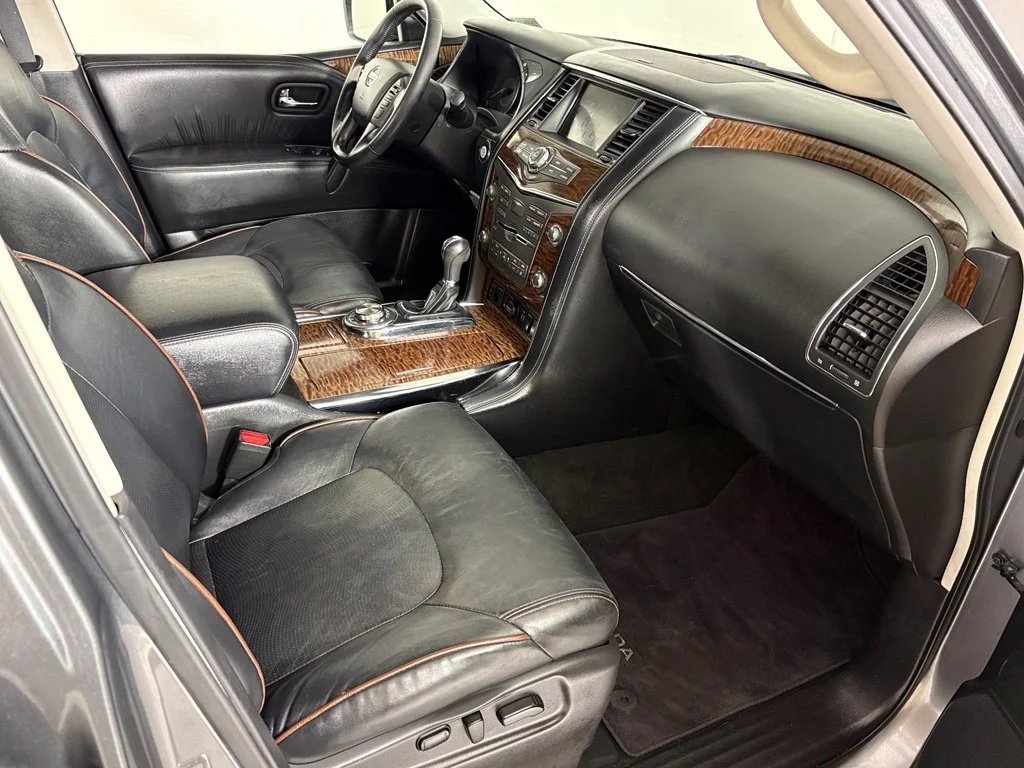 Used 2020 Gray Nissan SL image 20