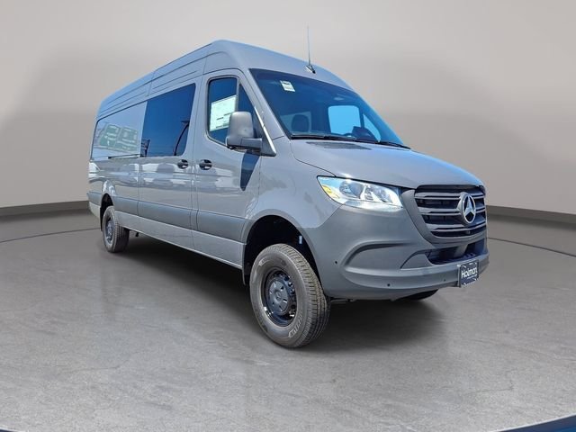 New 2026 Graphite Gray Mercedes-Benz Cargo 170 WB image 3