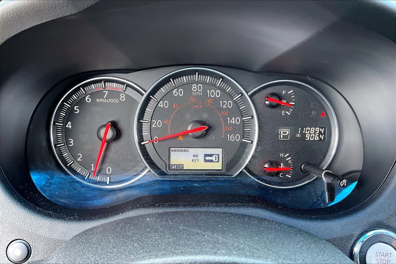 Used 2014 Super Black Nissan 3.5 SV image 23