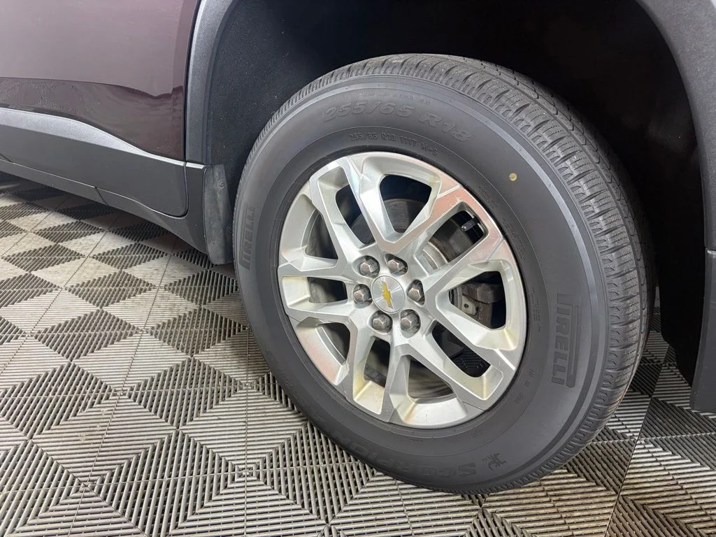 Used 2018 Black Chevrolet LT image 21