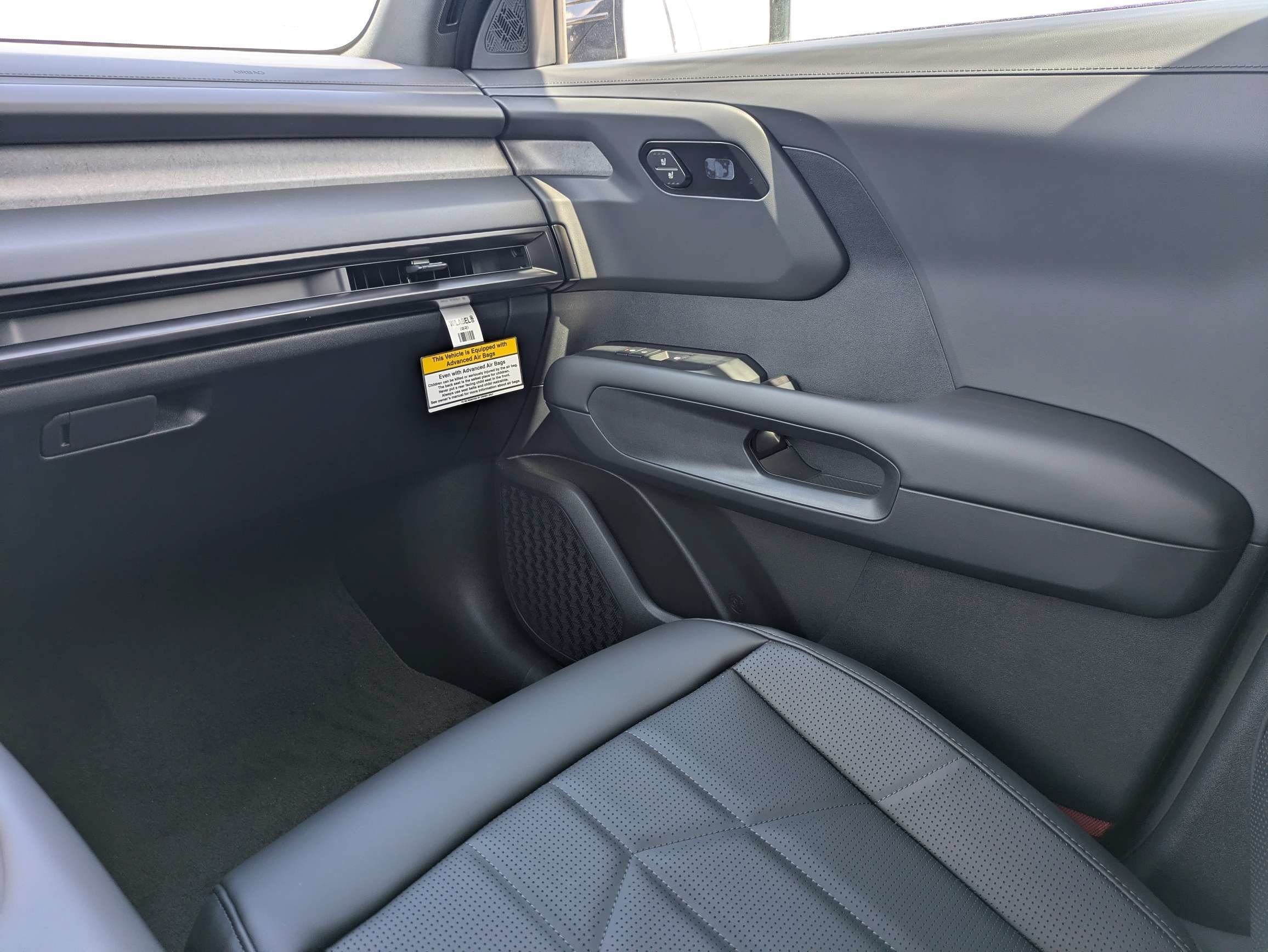 New 2027 Terrain Brown Kia X-Line EX image 20