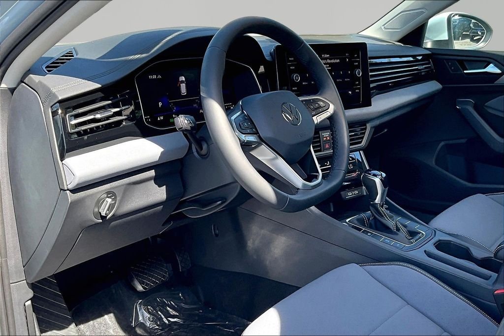 New 2026 Gray Volkswagen 1.5T SE image 17