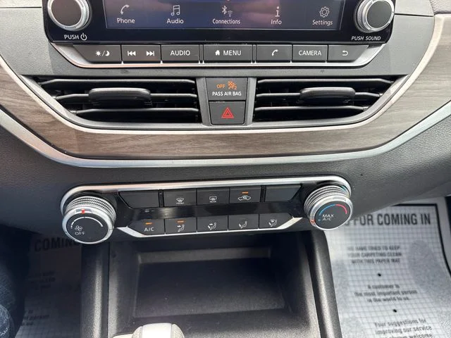 Used 2025 Gun Metallic Nissan 2.5 SV image 24