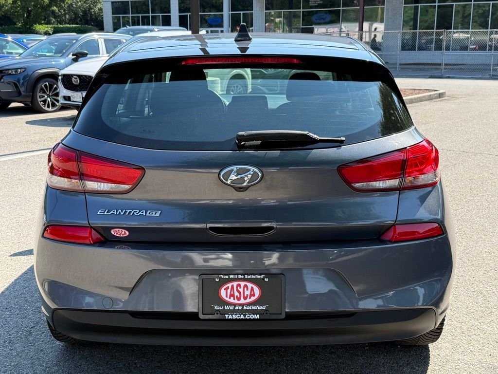Used 2018 Summit Gray Hyundai Base image 8