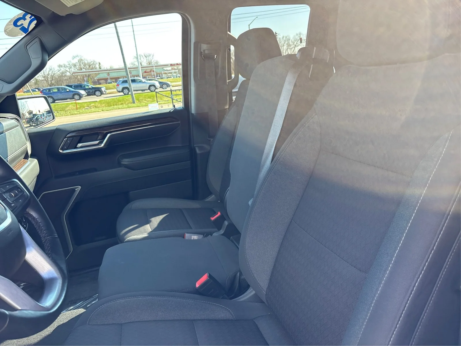 Used 2023 Black GMC SLE image 9