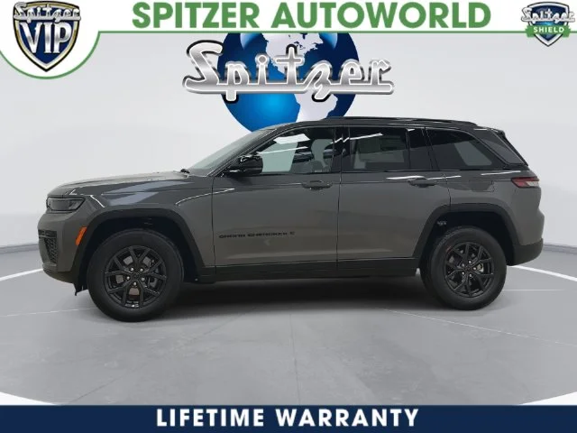 New 2027 Sting-Gray Clear-Coat Paint Jeep Laredo Altitude image 10