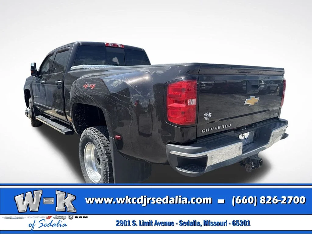 Used 2018 Brown Chevrolet LTZ image 7