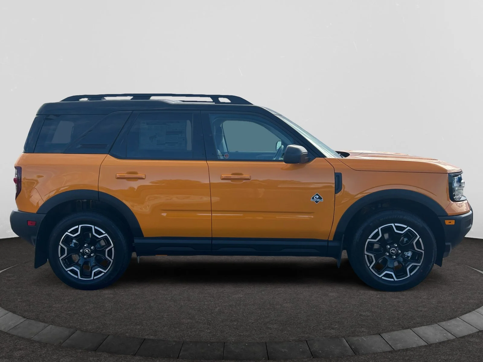 New 2026 Orange Fury Metallic Tri-Coat Ford Outer Banks image 6