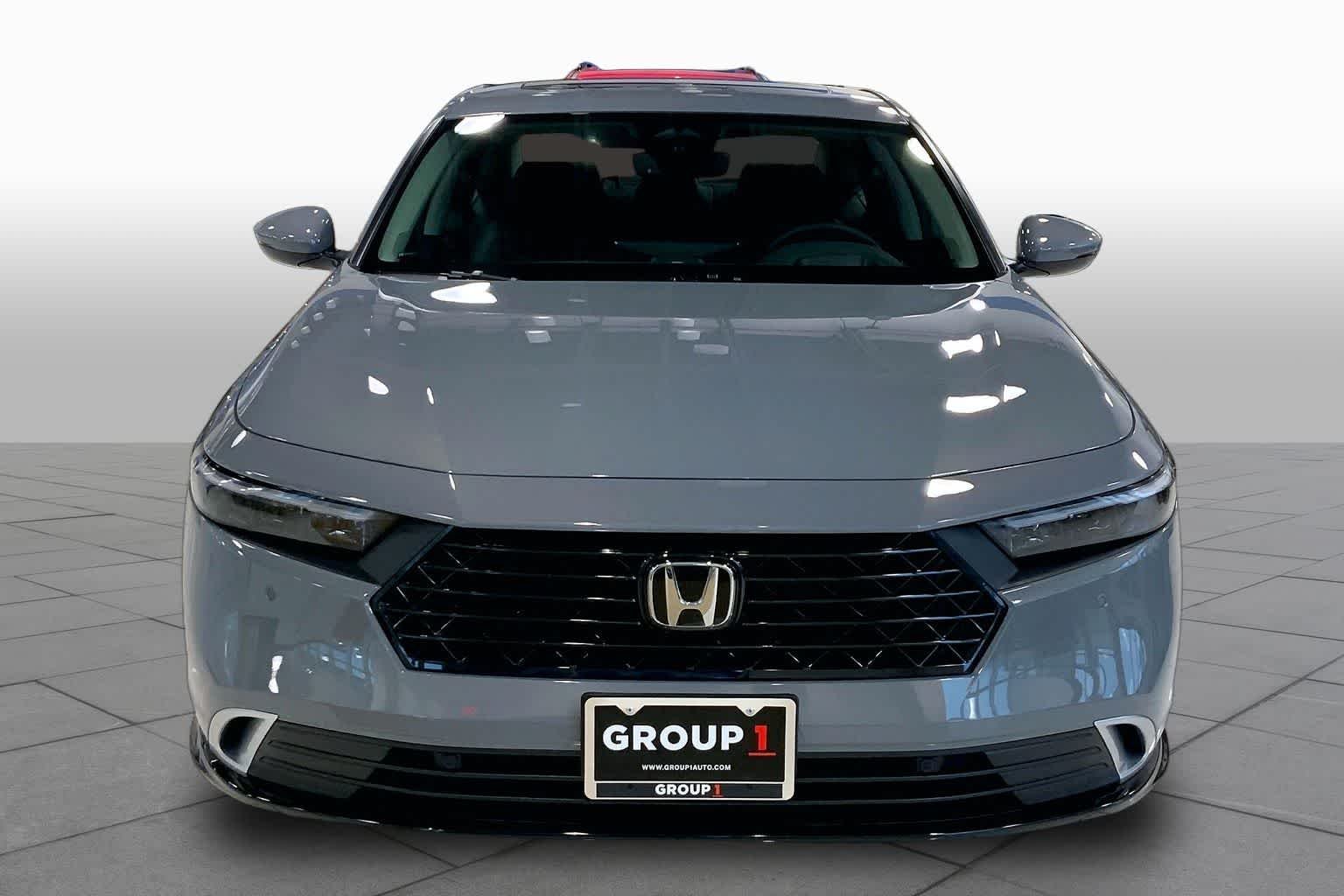 New 2026 Urban Gray Pearl Honda Touring Hybrid image 3