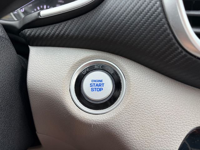 Used 2020 Cream White Hyundai Sport image 15