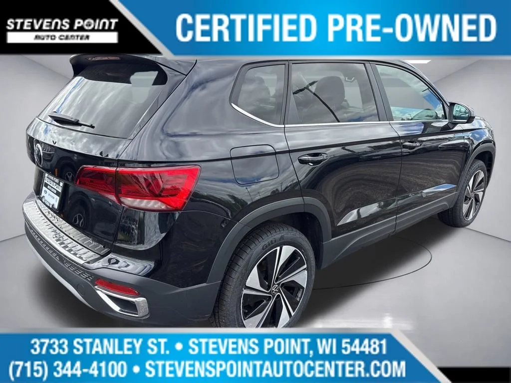 Certified Used 2024 Deep Black Pearl Volkswagen 1.5T SE image 7