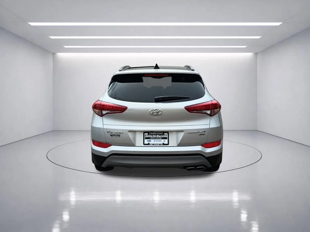 Used 2018 Molten Silver Hyundai Limited image 6