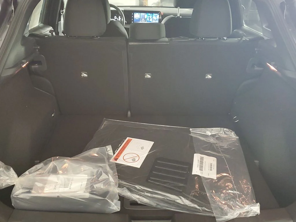 2026 Nissan KICKS SV - Photo 32