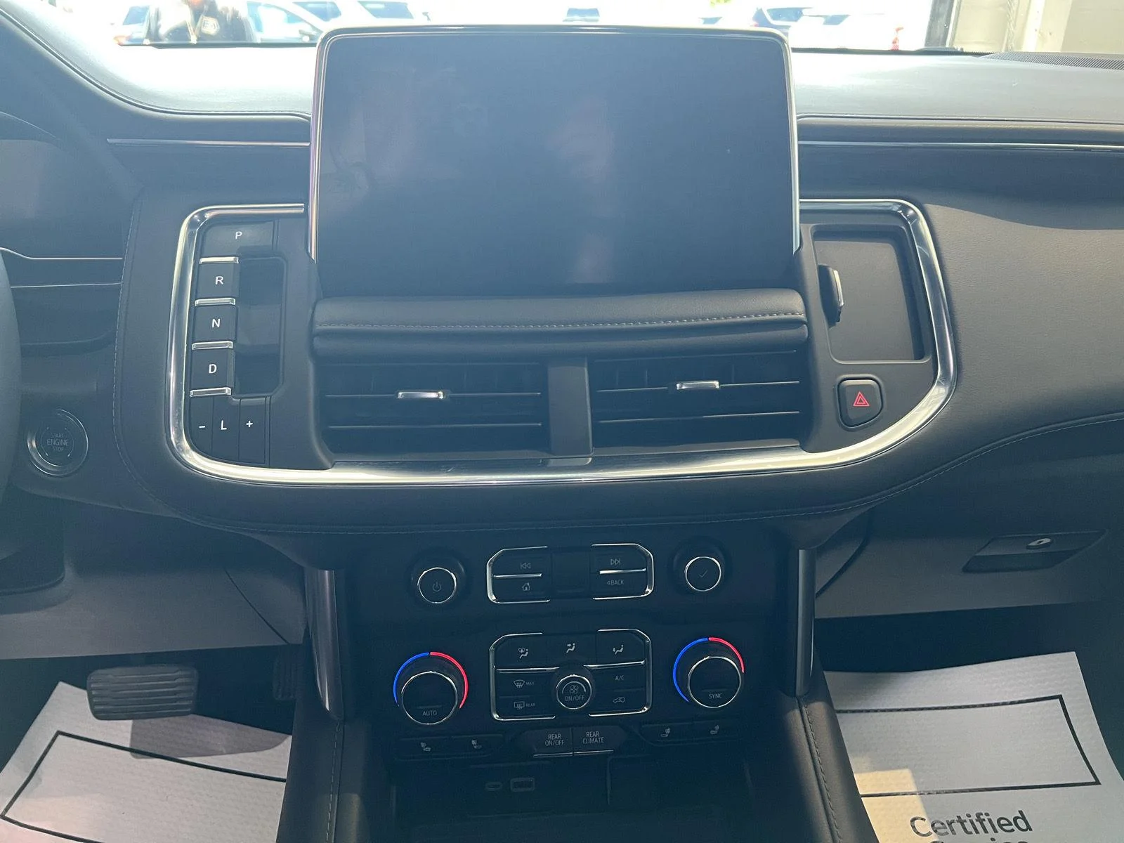 Used 2024 Summit White Chevrolet Z71 image 25