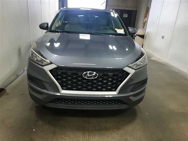 Used 2021 Gray Hyundai SE image 24