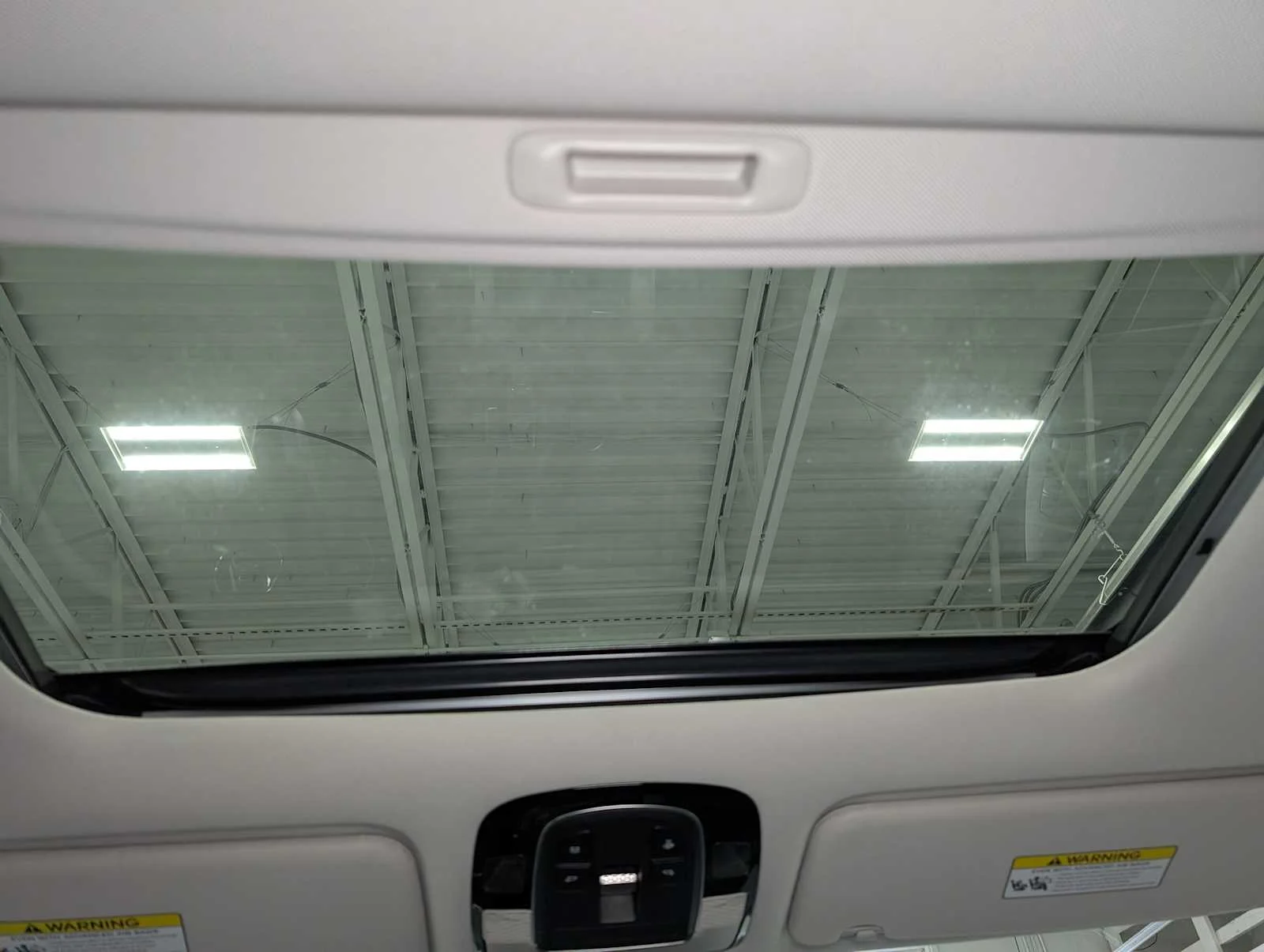 Used 2021 Hyper White Hyundai SEL image 17