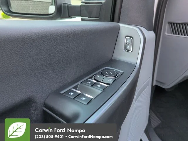 New 2026 Oxford White Ford XLT image 11